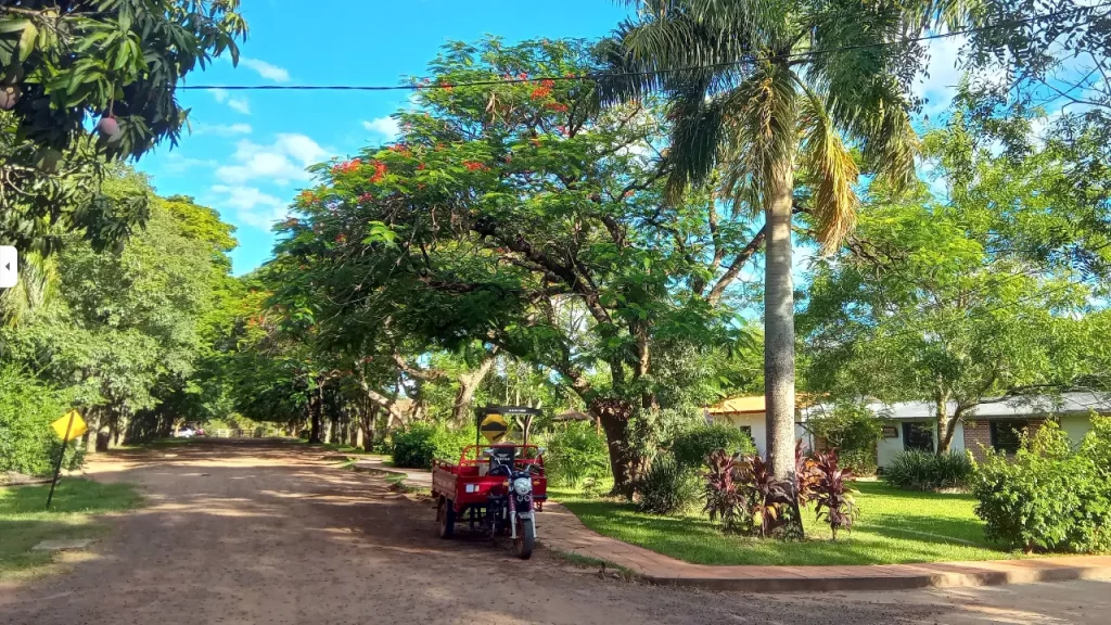 Jens und Gaby sind in Pira Tava angekommen